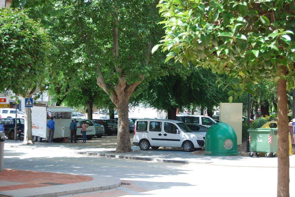 Palacio Sirvente Mieres - Parking Gratuito Andújar Exterior foto
